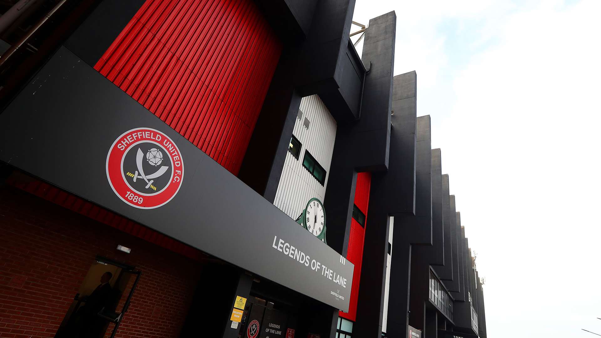 英超第8輪曼聯2比1布倫特福德 麥克托米奈補時雙響 曼聯絕境翻盤！.